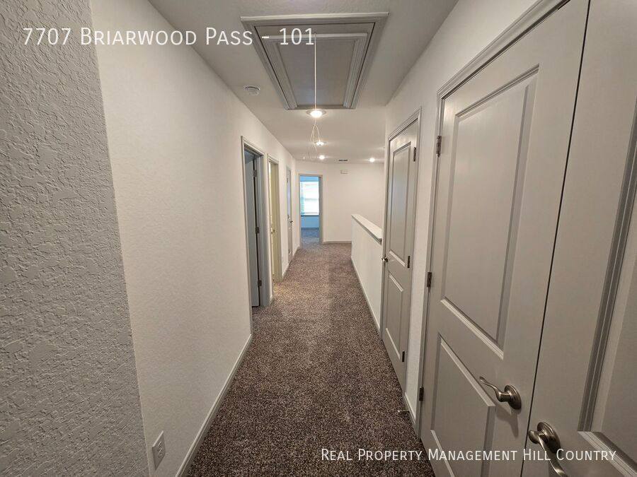 Apartment for rent at 7707 Briarwood Pass #101, San Antonio, TX 78252