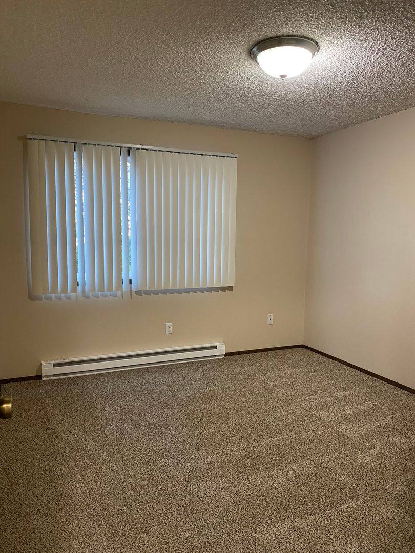 Apartment for rent at 11835 SW Ridgecrest Dr, Beaverton, OR 97008