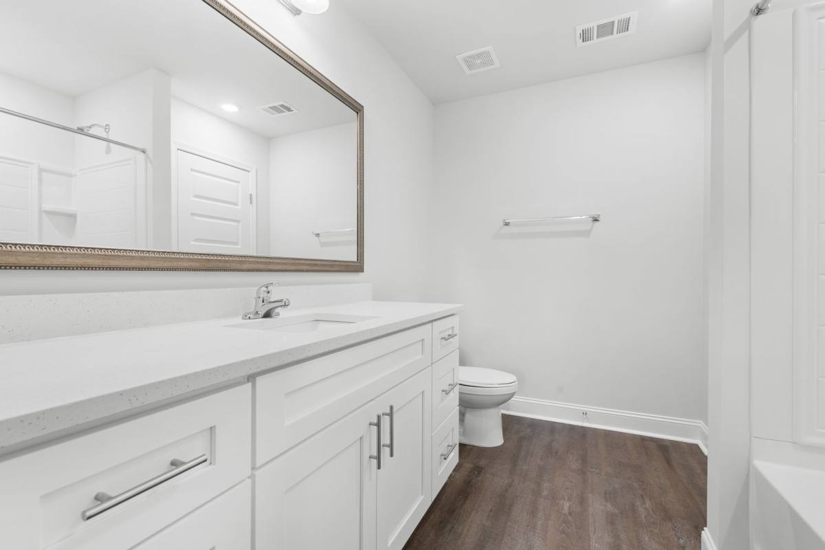 Apartment for rent at 5794 Ogeechee Rd, Savannah, GA 31405