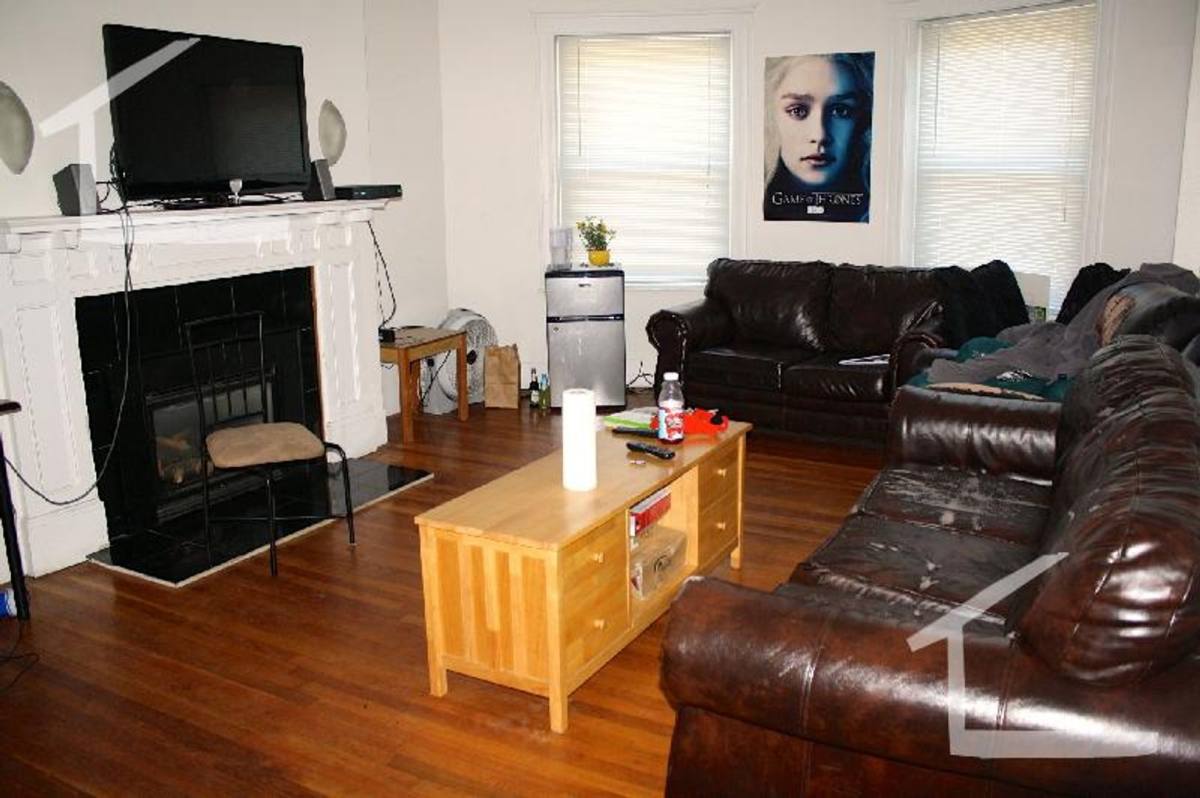 House for rent at 37 Saint Luke's Rd #1C, Allston, MA 02134