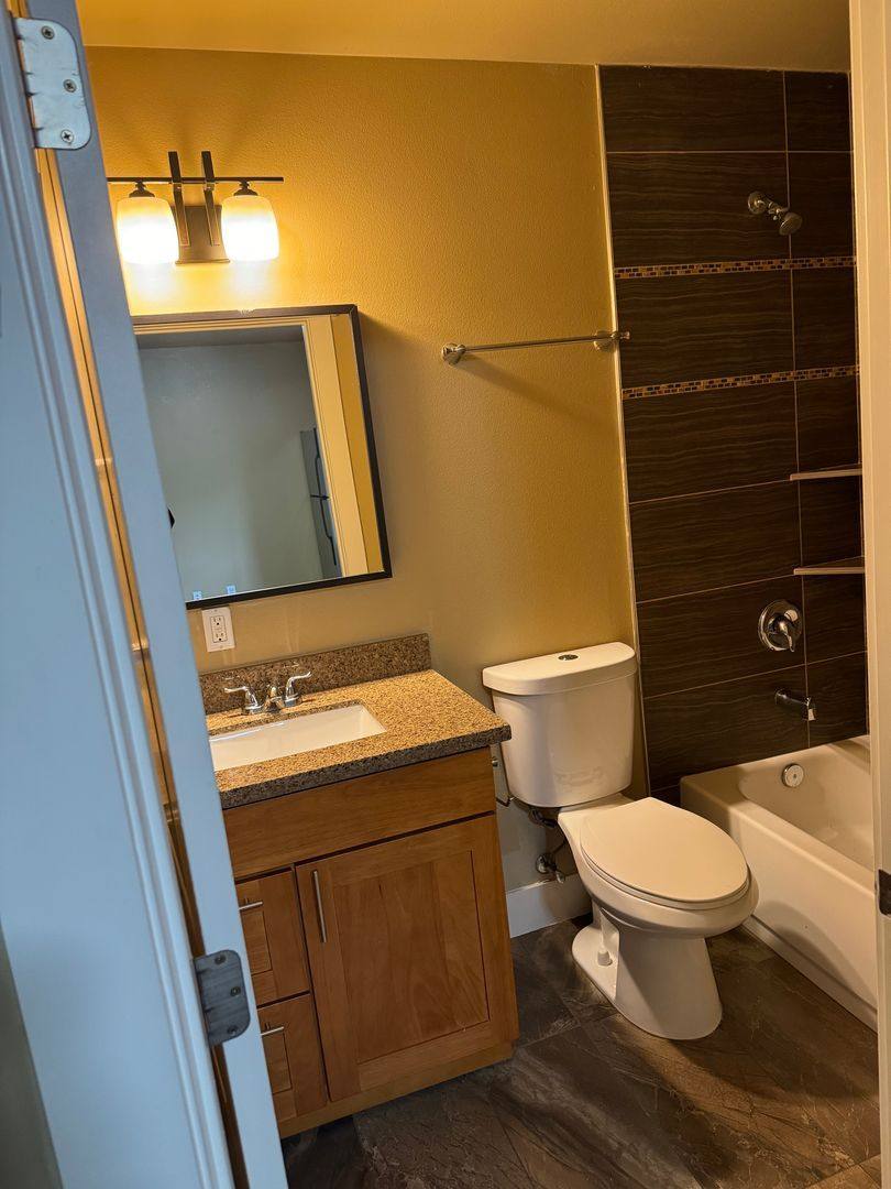 Apartment for rent at 1613-17 S Lane St, Seattle, WA 98144