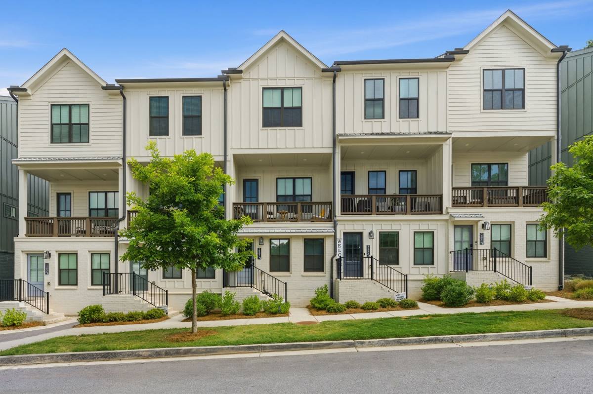Townhouse for rent at 1267 Zucchini Circle, Atlanta, GA 30315