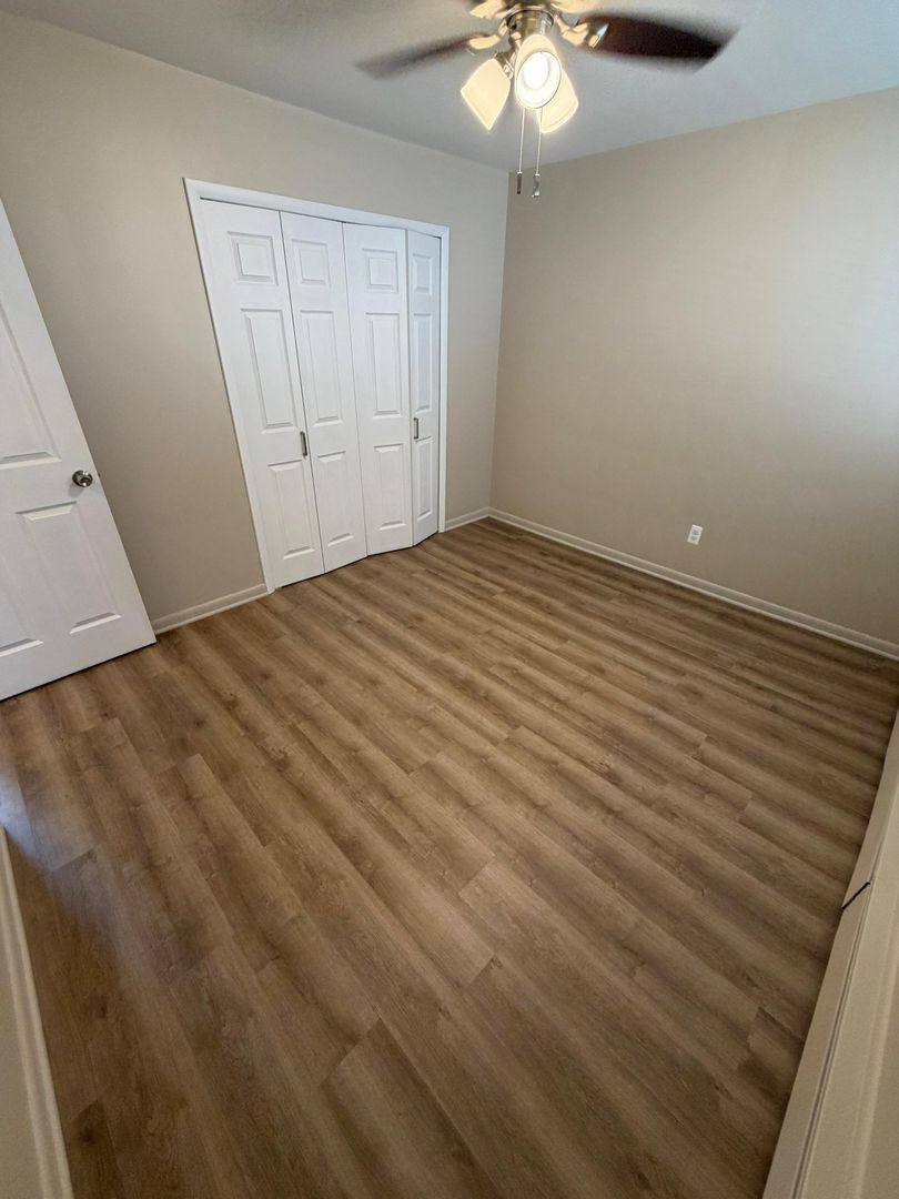 Apartment for rent at 28645 John R, Madison Heights, MI 48071