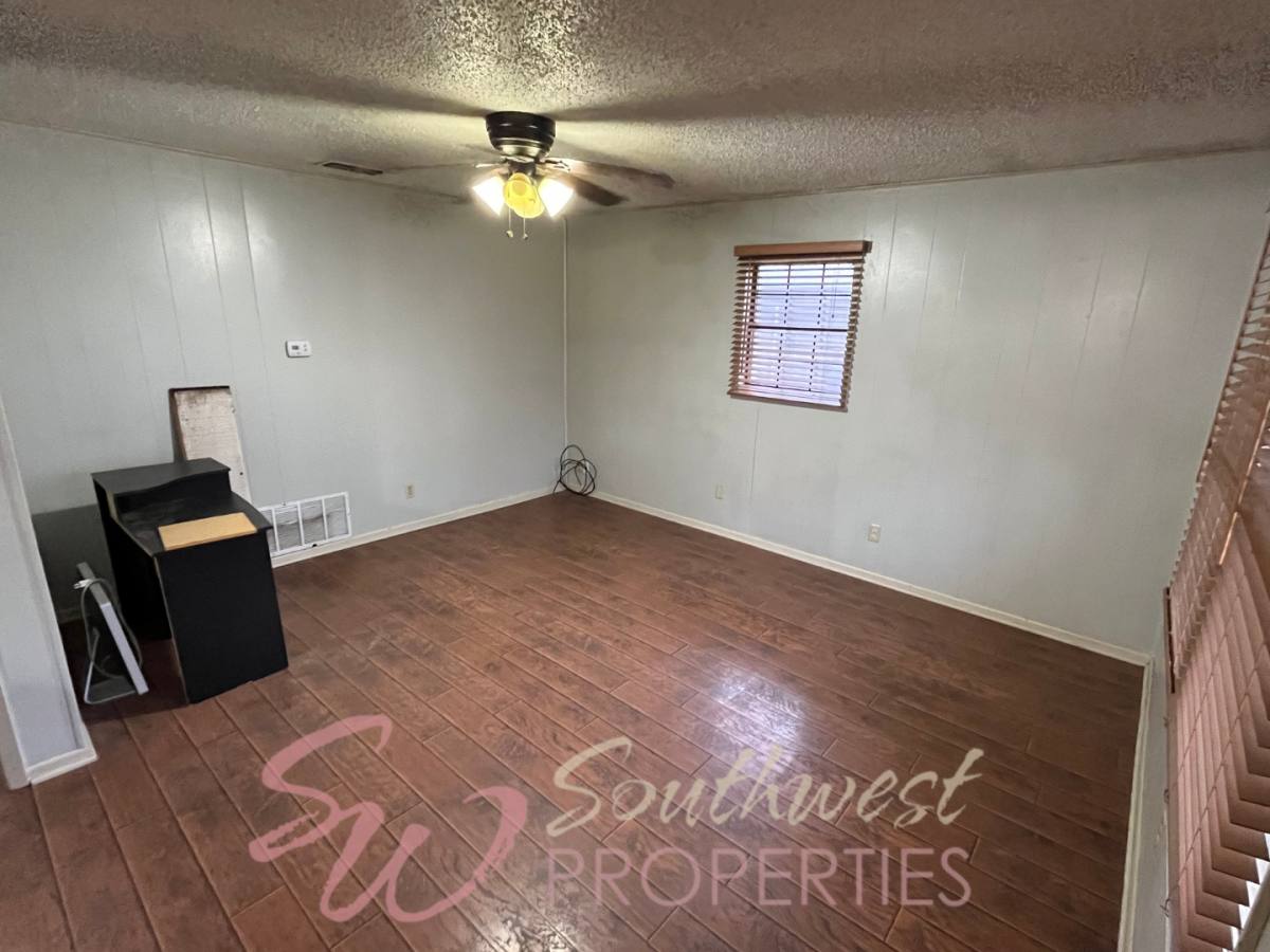 House for rent at 726 Barton, Stephenville, TX 76401