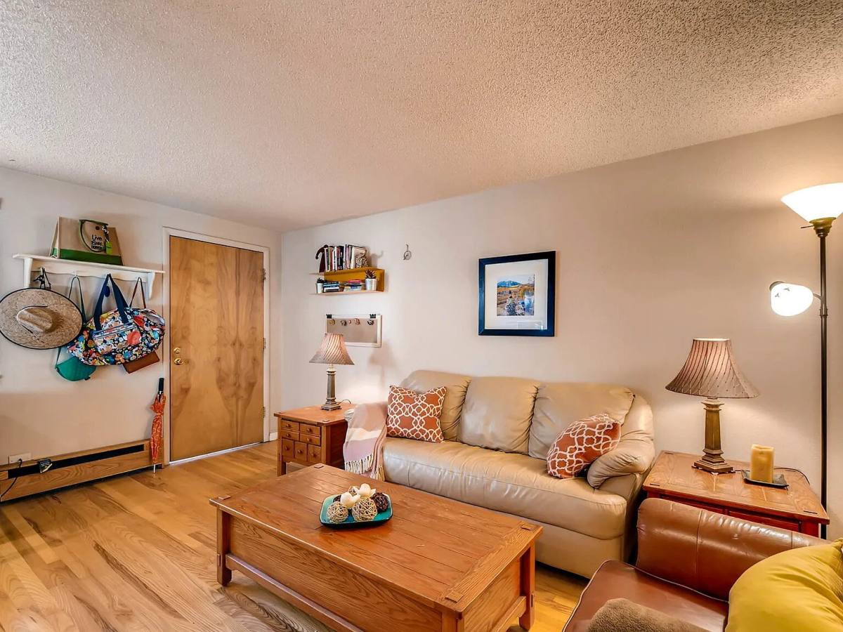 Apartment for rent at 148 S Emerson St #203, Denver, CO 80209