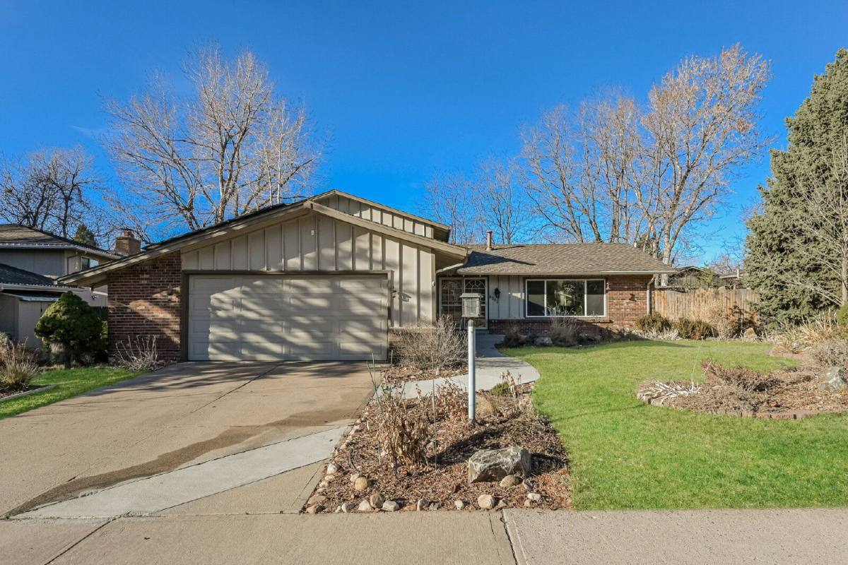 House for rent at 6385 S Pontiac Court, Englewood, CO 80111