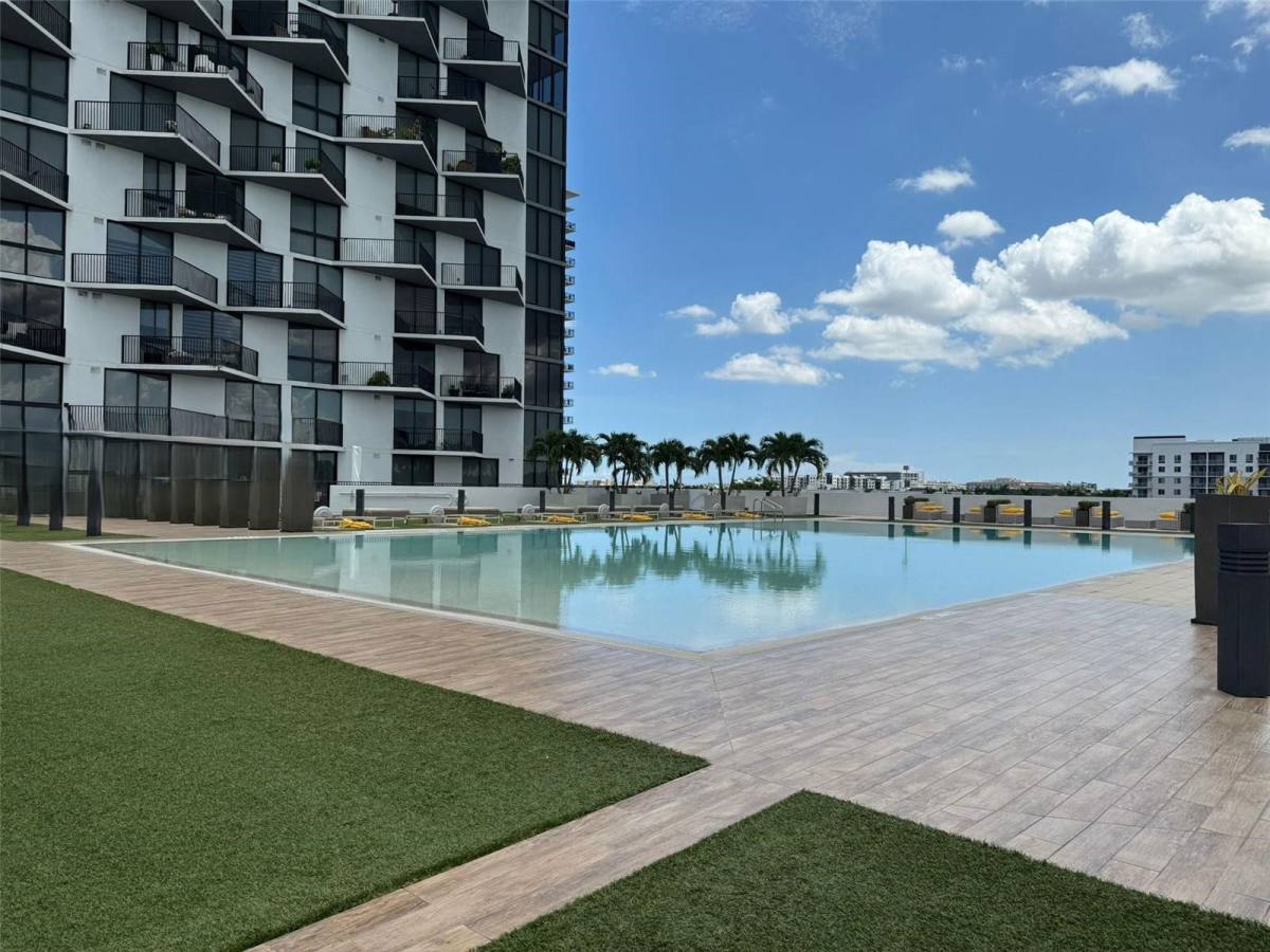 Apartment for rent at 5252 NW 85th Ave, Miami, FL 33166
