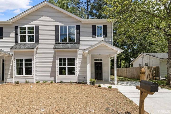 Townhouse for rent at 335 E Pine Ave #335, Wake Forest, NC 27587