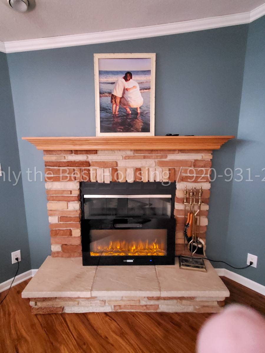 House for rent at 38 Apple Hill Dr, Blue Mounds, WI 53517