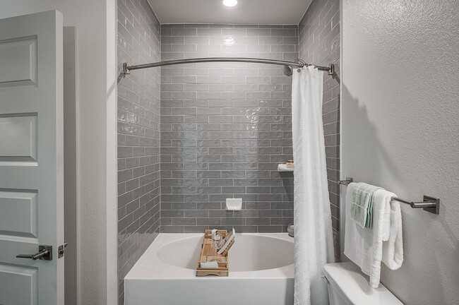 Apartment for rent at 20326 Lakemont Bend Lane #CDW1, Richmond, TX 77407