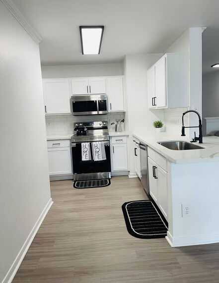 Apartment for rent at 1500 Brundage Dr #LVA1, Houston, TX 77090
