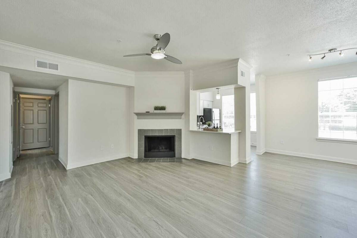 Apartment for rent at 12592 Whittington Dr #AA141, Houston, TX 77077