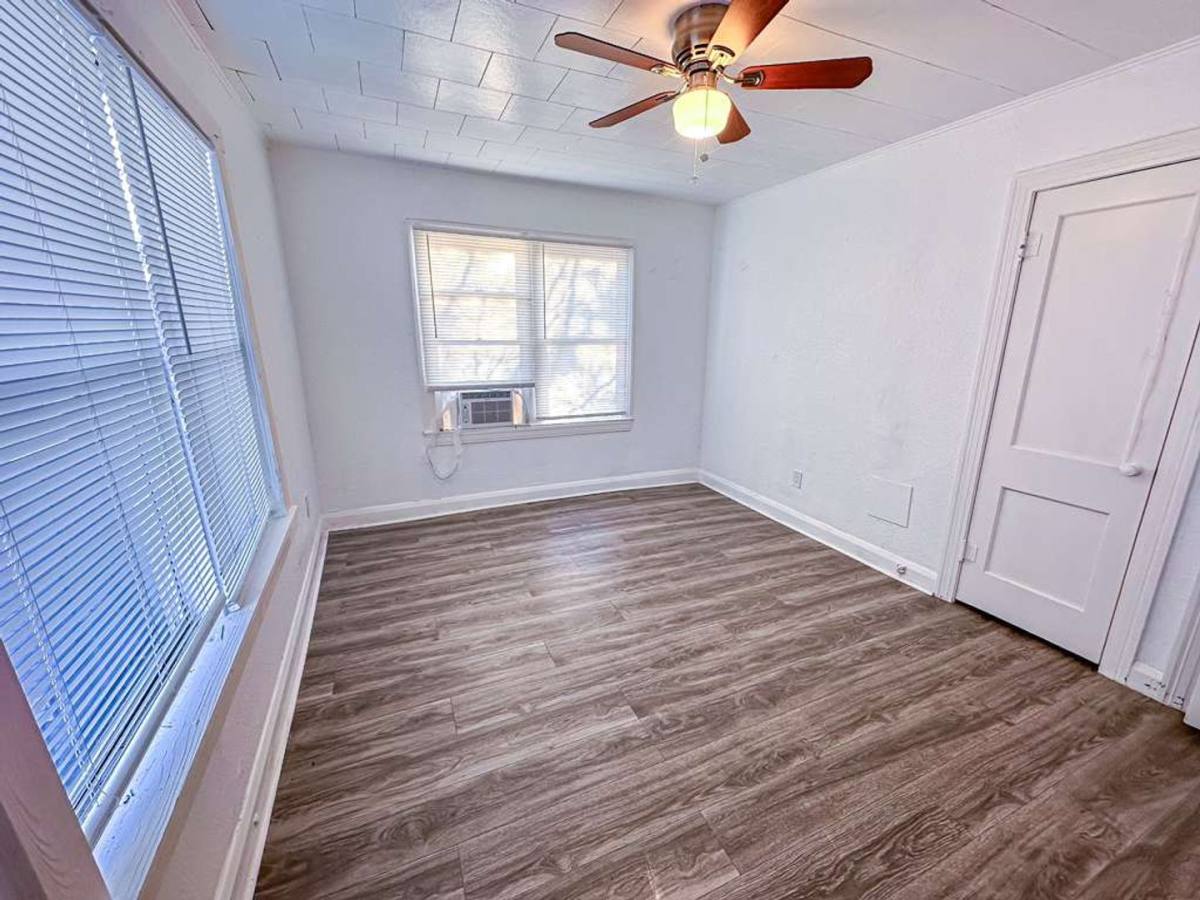 Apartment for rent at 1409 10th St, Port Arthur, TX 77640