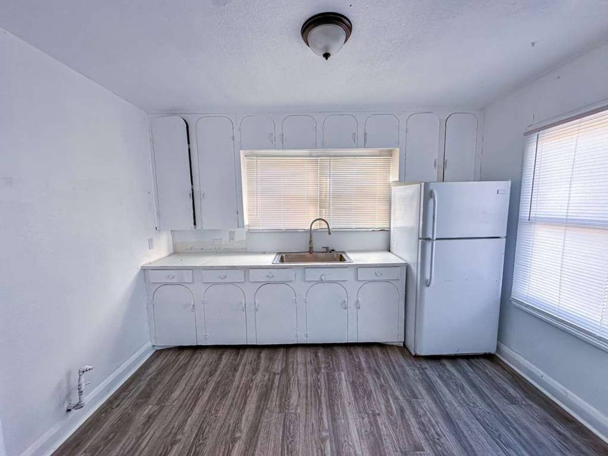 Apartment for rent at 1409 10th St, Port Arthur, TX 77640