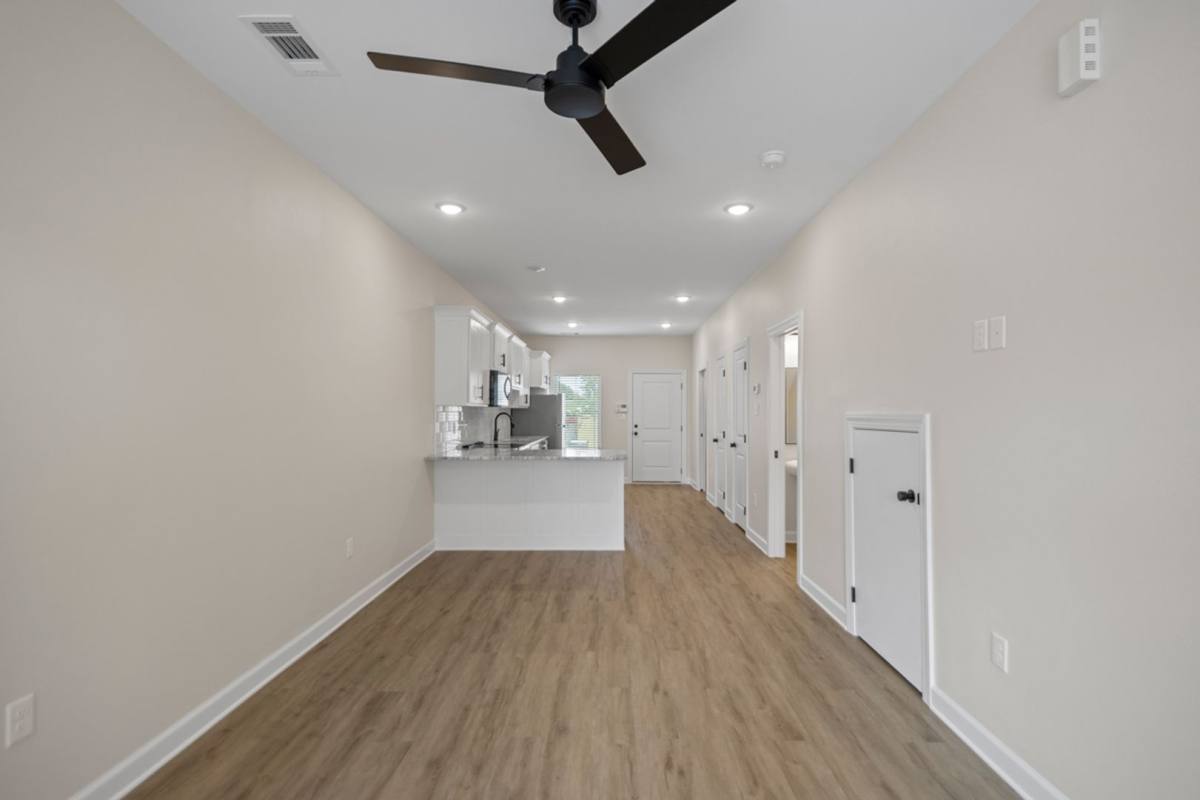 Townhouse for rent at 800 N Olive St, North Little Rock, AR 72114