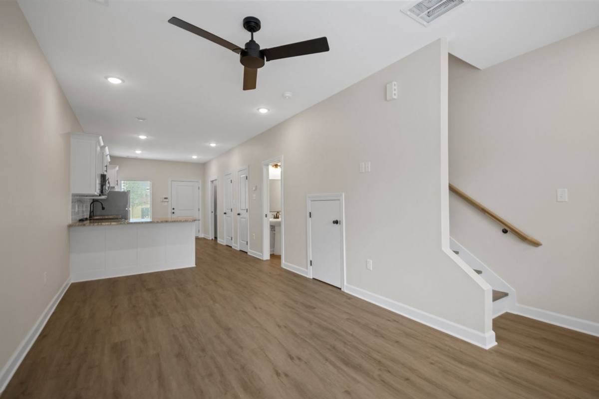 Townhouse for rent at 800 N Olive St, North Little Rock, AR 72114