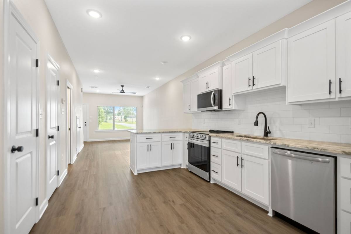 Townhouse for rent at 800 N Olive St, North Little Rock, AR 72114