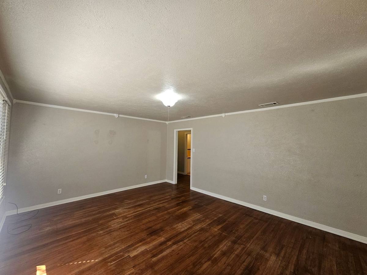 House for rent at 1506 Live Oak Dr, Temple, TX 76504