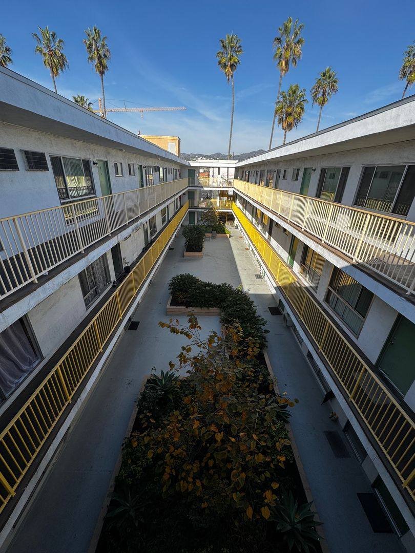 Apartment for rent at 5434 Sierra Vista Ave #35, Los Angeles, CA 90038