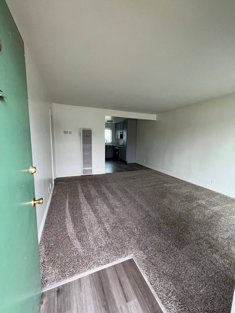Apartment for rent at 5434 Sierra Vista Ave #35, Los Angeles, CA 90038