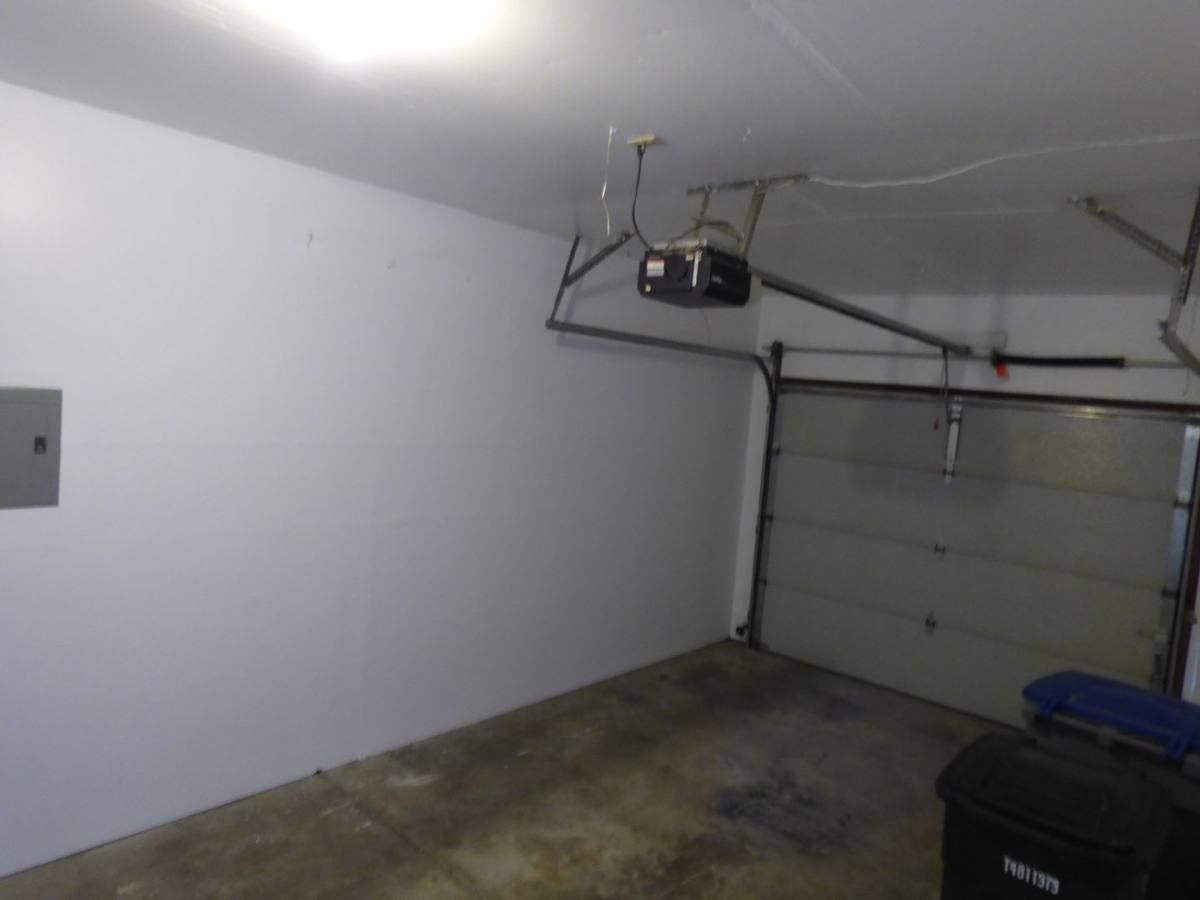 Apartment for rent at 918 920 Kelly Place, Longmont, CO 80501