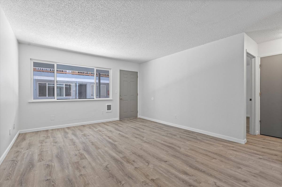 Apartment for rent at 13116 SE Powell Blvd, Portland, OR 97236