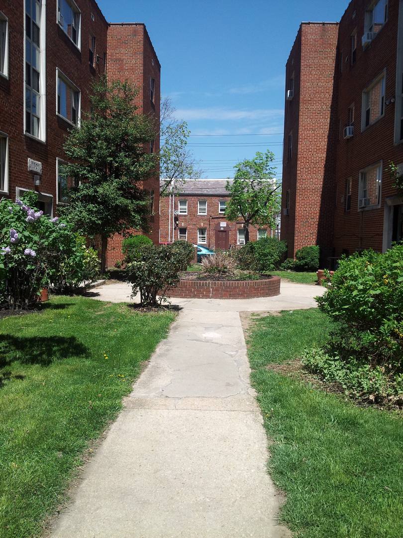 Apartment for rent at 1301-1305 U St SE, Washington, DC 20020