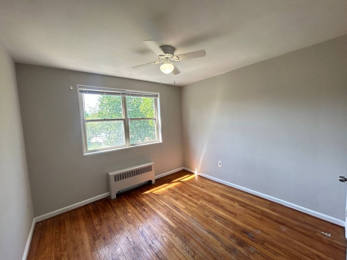 Apartment for rent at 1301-1305 U St SE, Washington, DC 20020