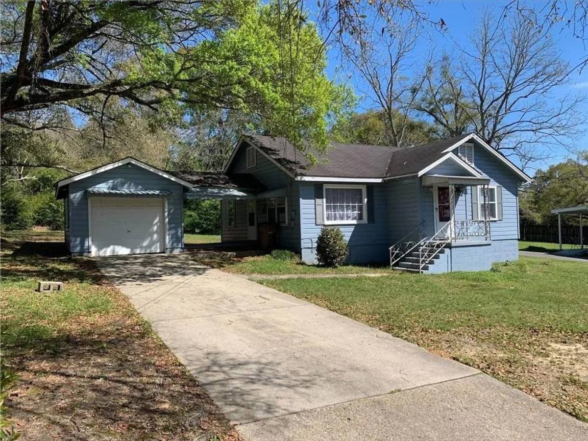 House for rent at 1404 Stevens Lane, Mobile, AL 36618