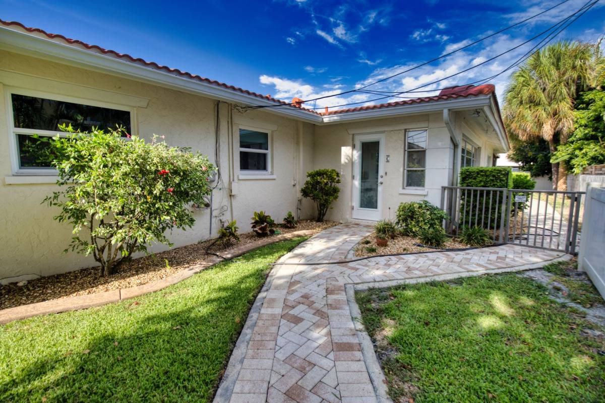 Condo for rent at 100 Ave Des Pasque, Venice, FL 34285