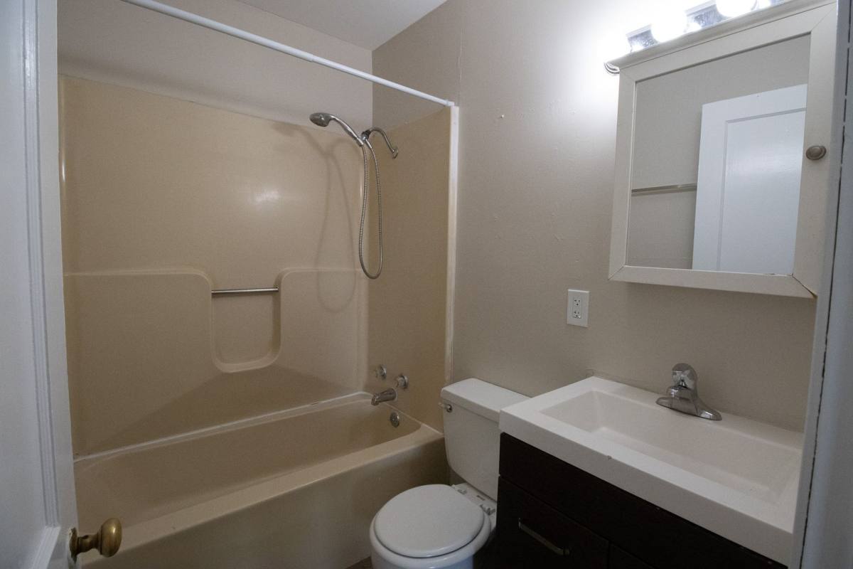 Apartment for rent at 1804 Sunrise Dr, Columbia, MO 65201