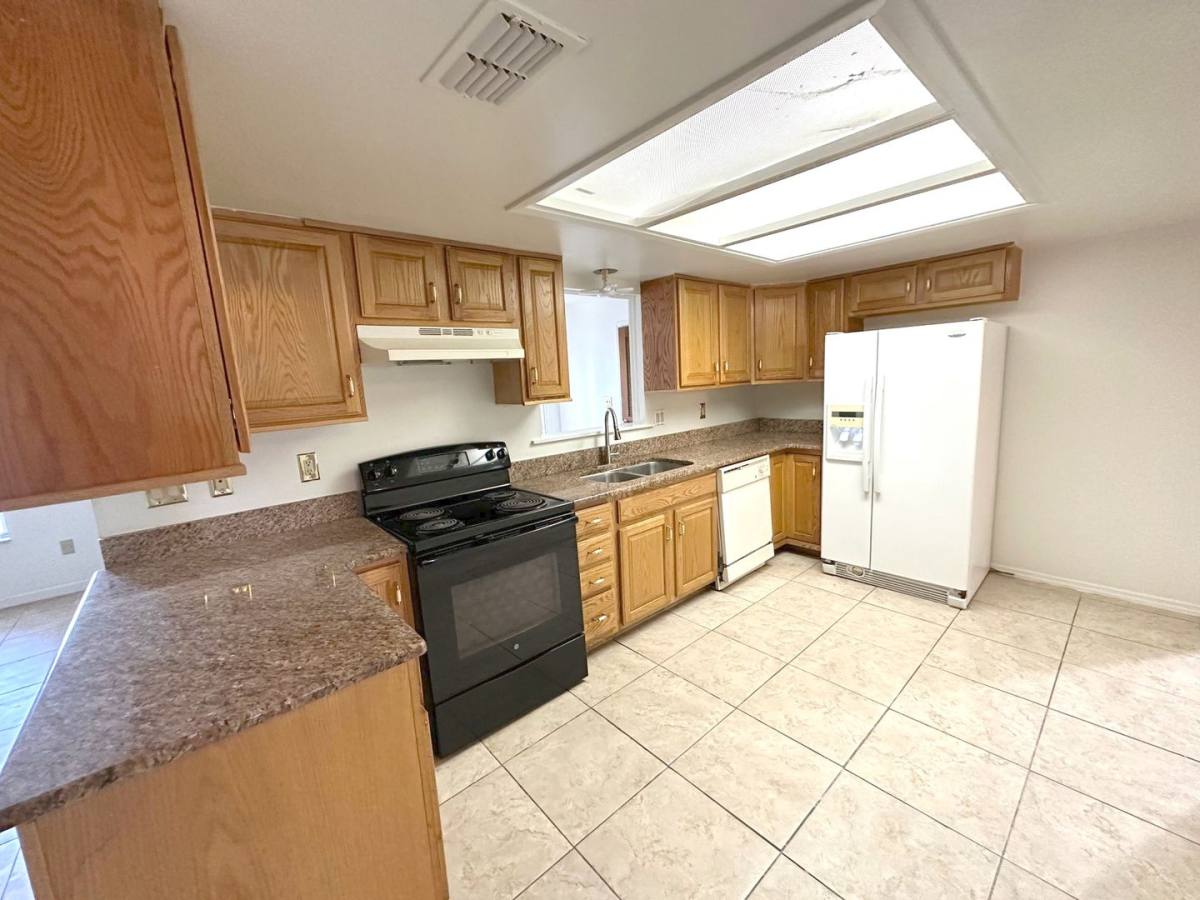 House for rent at 5061 Barnegat Point Rd, Orlando, FL 32808