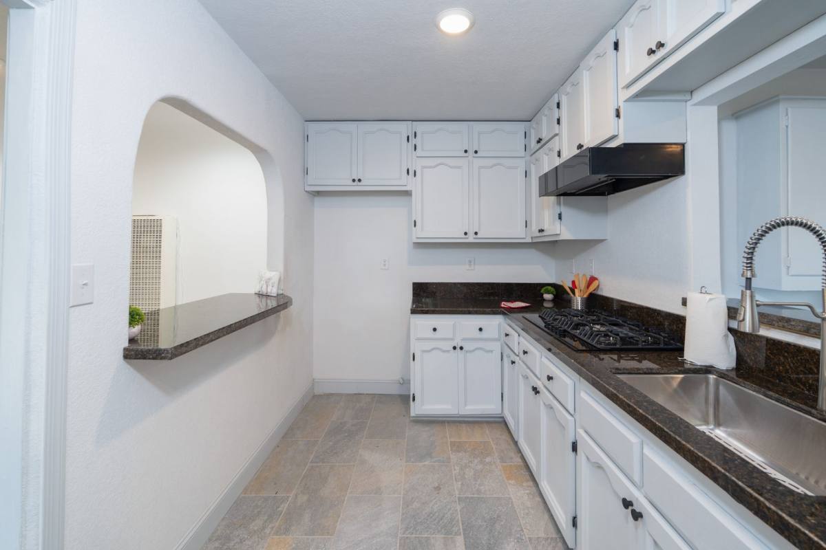 822 E Windsor Rd, Glendale, CA 91205 - Apartment for Rent - Image 1