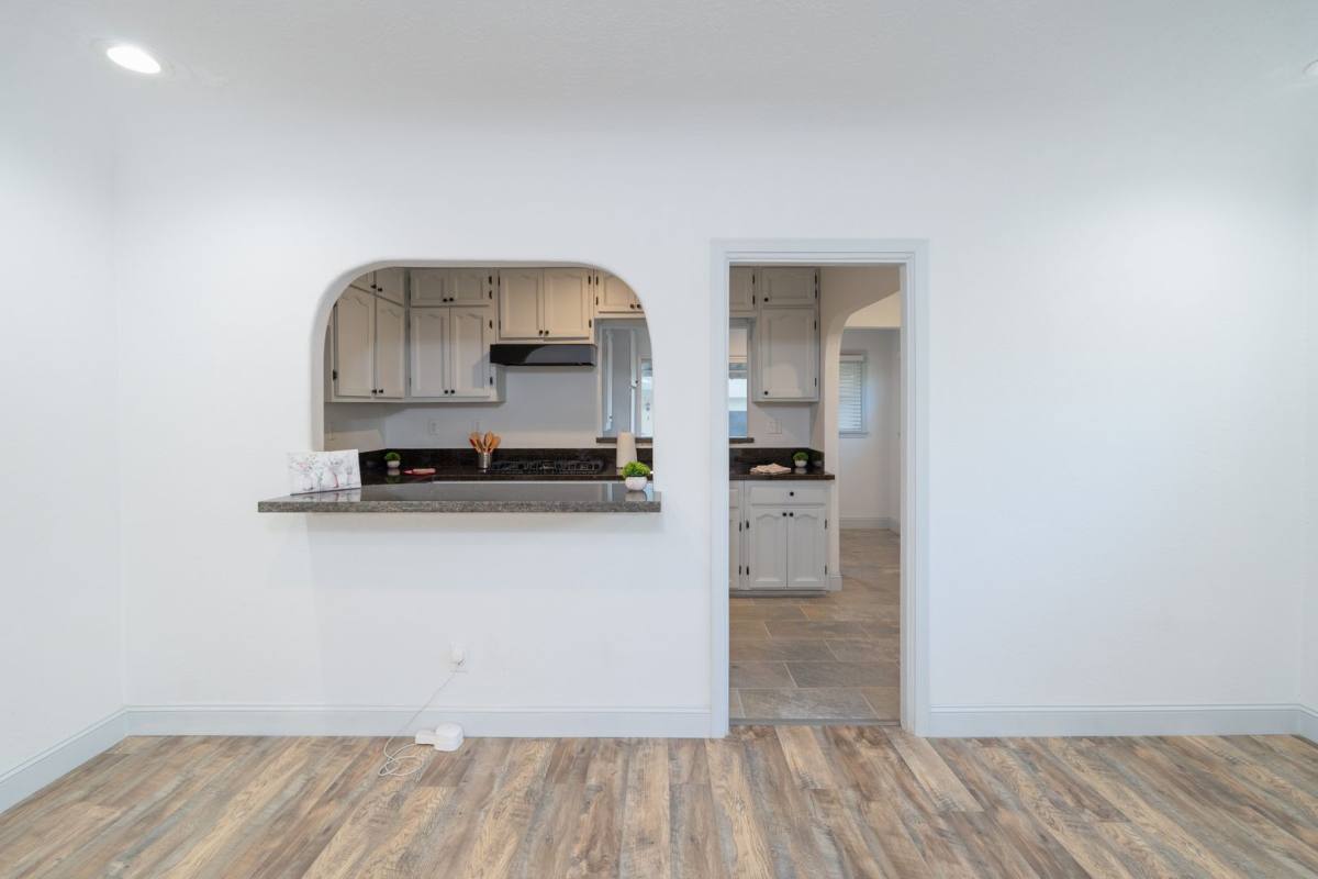 822 E Windsor Rd, Glendale, CA 91205 - Apartment for Rent - Image 8