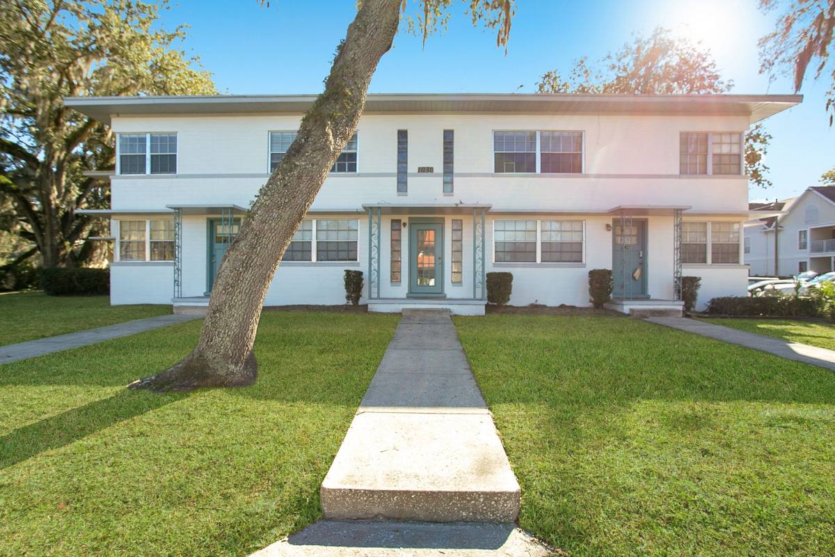 Apartment for rent at 1030 E Fort King St, Ocala, FL 34471