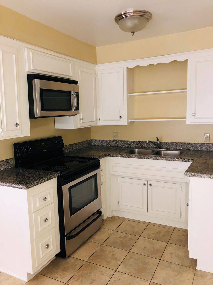 Apartment for rent at 3335 Artesia Blvd, Torrance, CA 90504