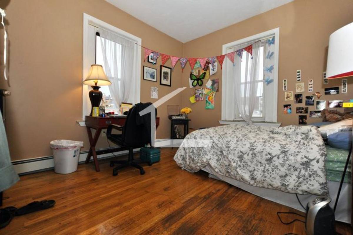 House for rent at 179 Harvard Ave #2B, Allston, MA 02134