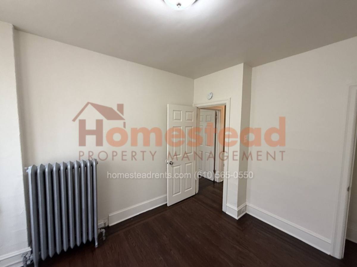 House for rent at 44 Sunshine Rd, Upper Darby, PA 19082