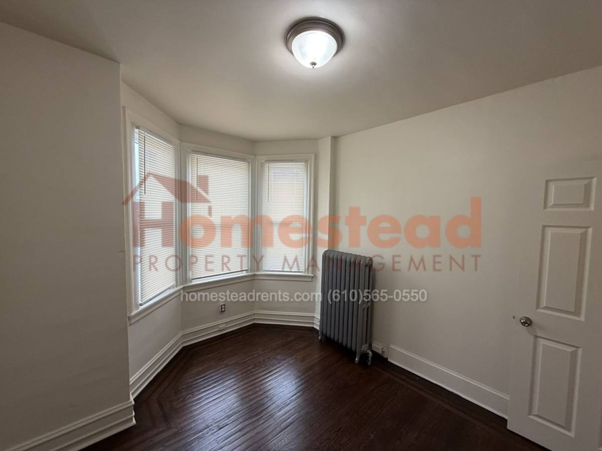 House for rent at 44 Sunshine Rd, Upper Darby, PA 19082