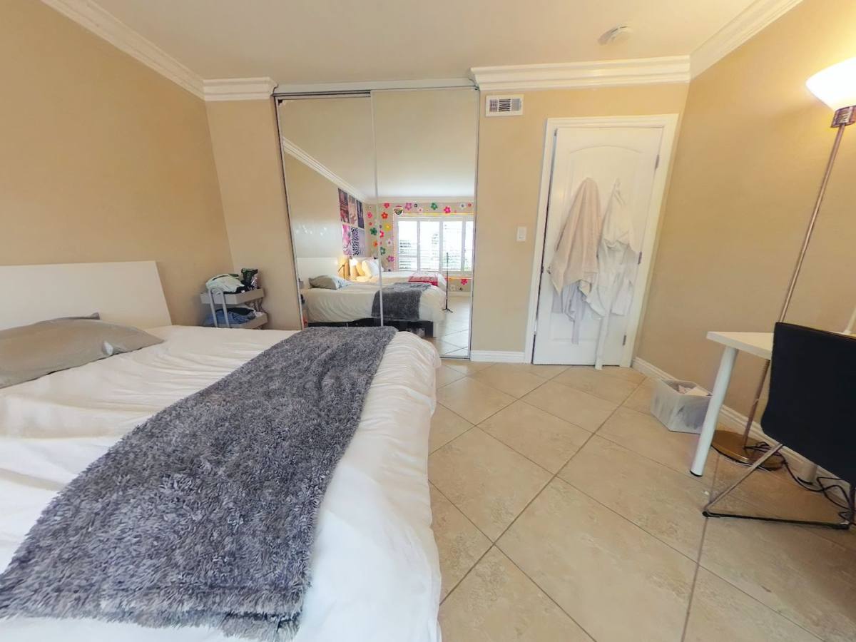 House for rent at 4865 Campanile Dr, San Diego, CA 92115