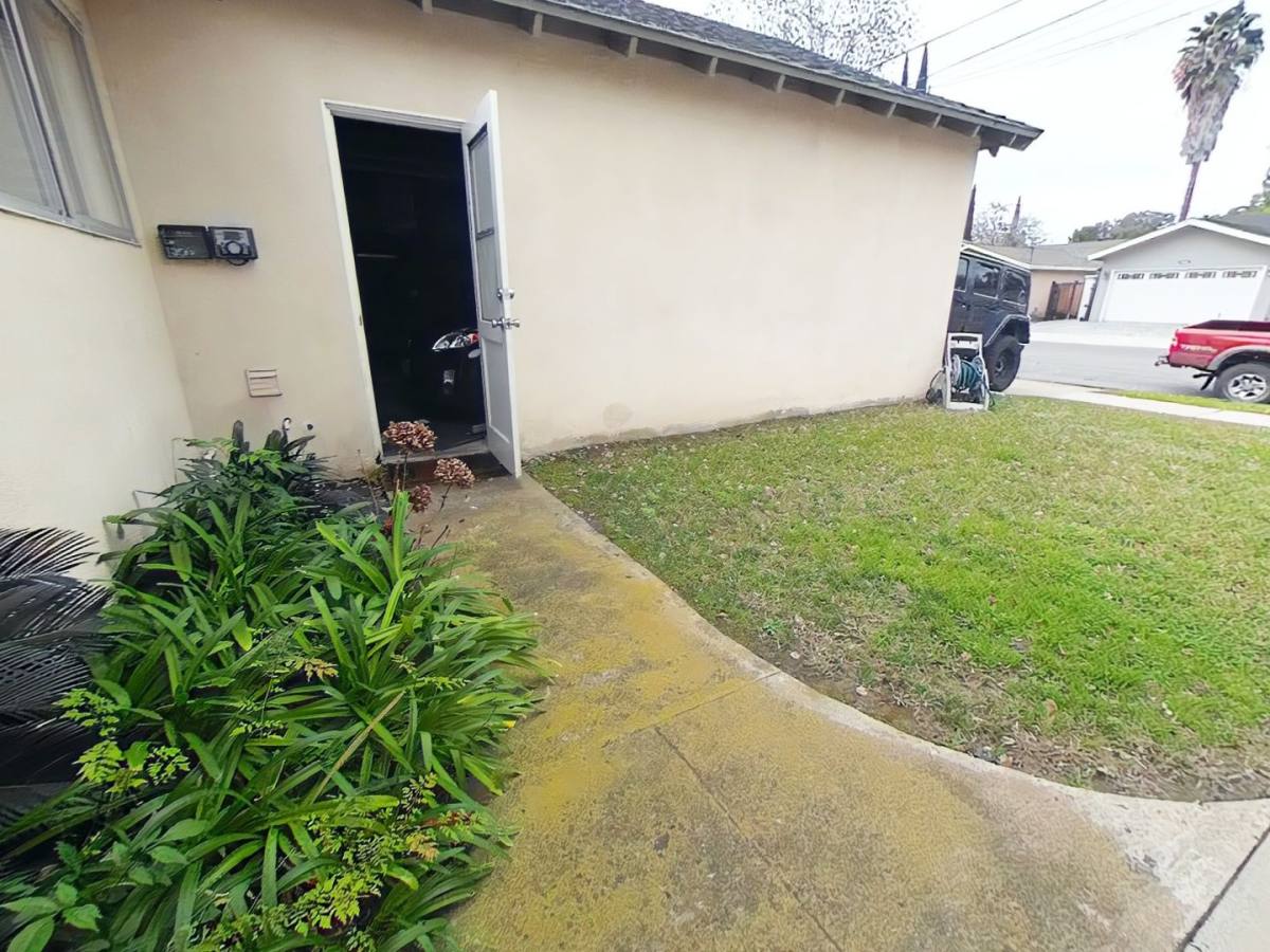 House for rent at 4865 Campanile Dr, San Diego, CA 92115