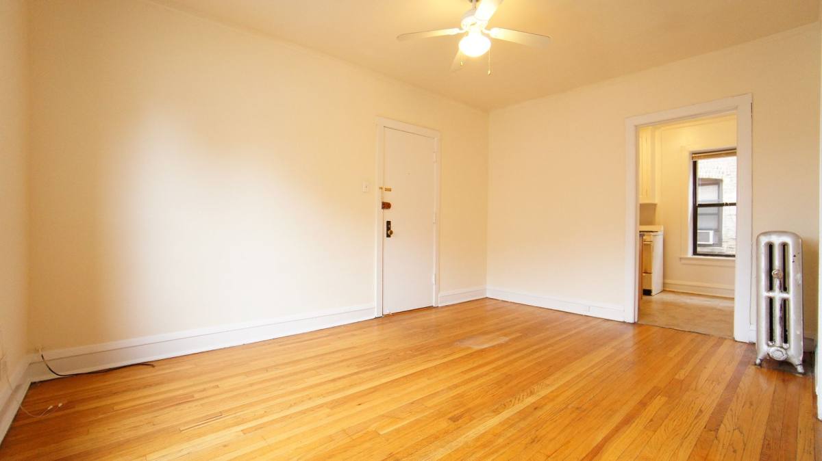 Apartment for rent at 2700-14 N Spaulding, Chicago, IL 60647