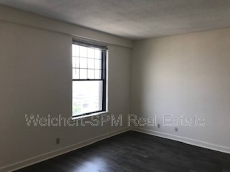 Condo for rent at 109 N Main St #1110, Memphis, TN 38103