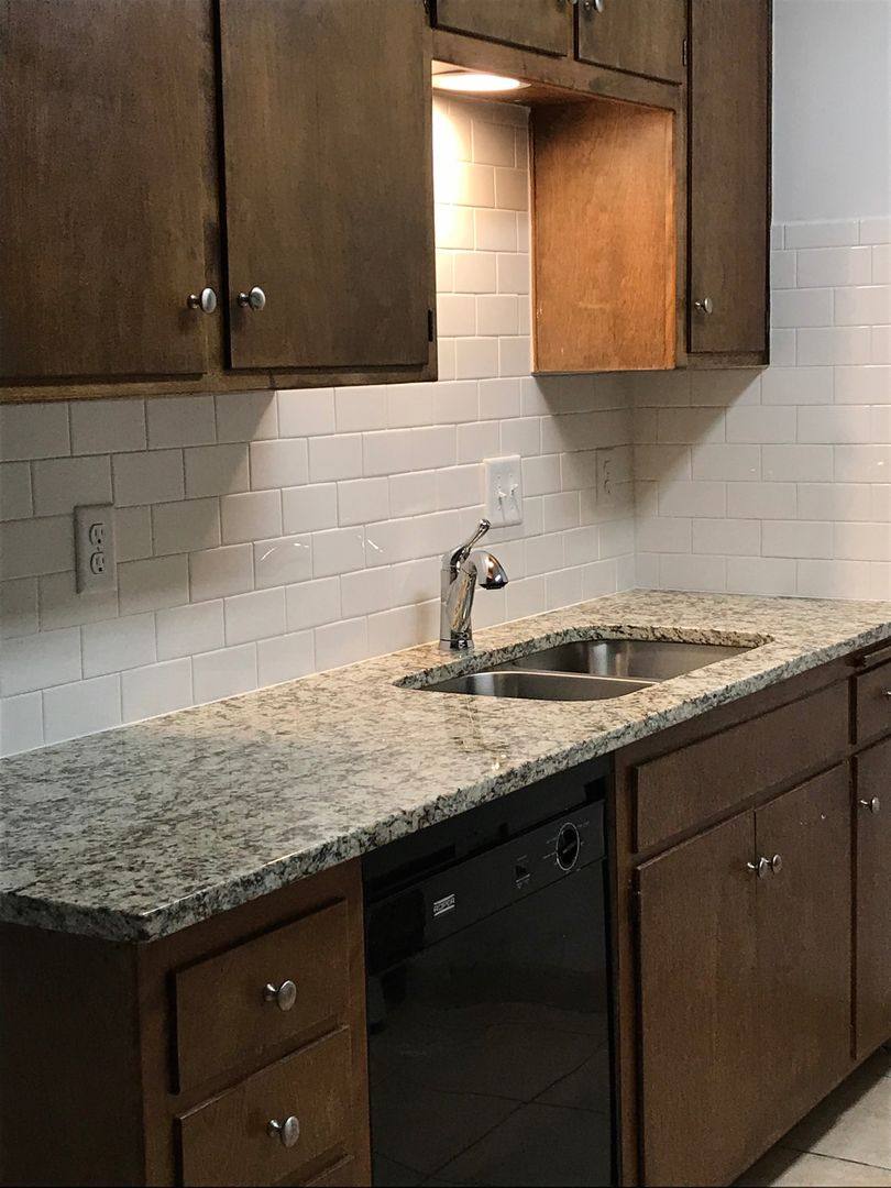 Apartment for rent at 901 Illinois, Lawrence, KS 66044