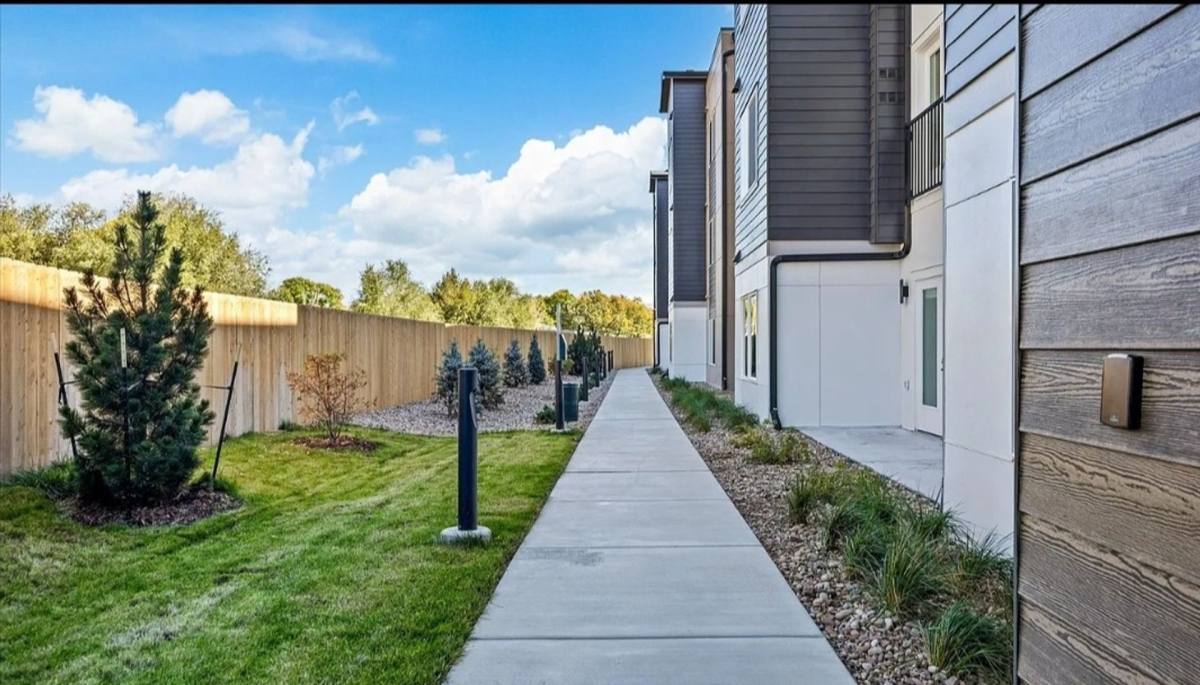 Apartment for rent at 1260 Bookcliff Ave, Grand Junction, CO 81501