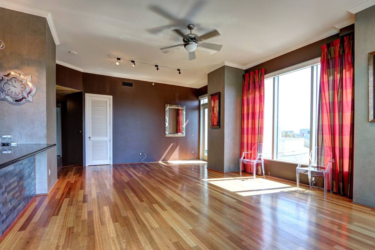 Apartment for rent at 360 E Desert Inn Rd, Las Vegas, NV 89109