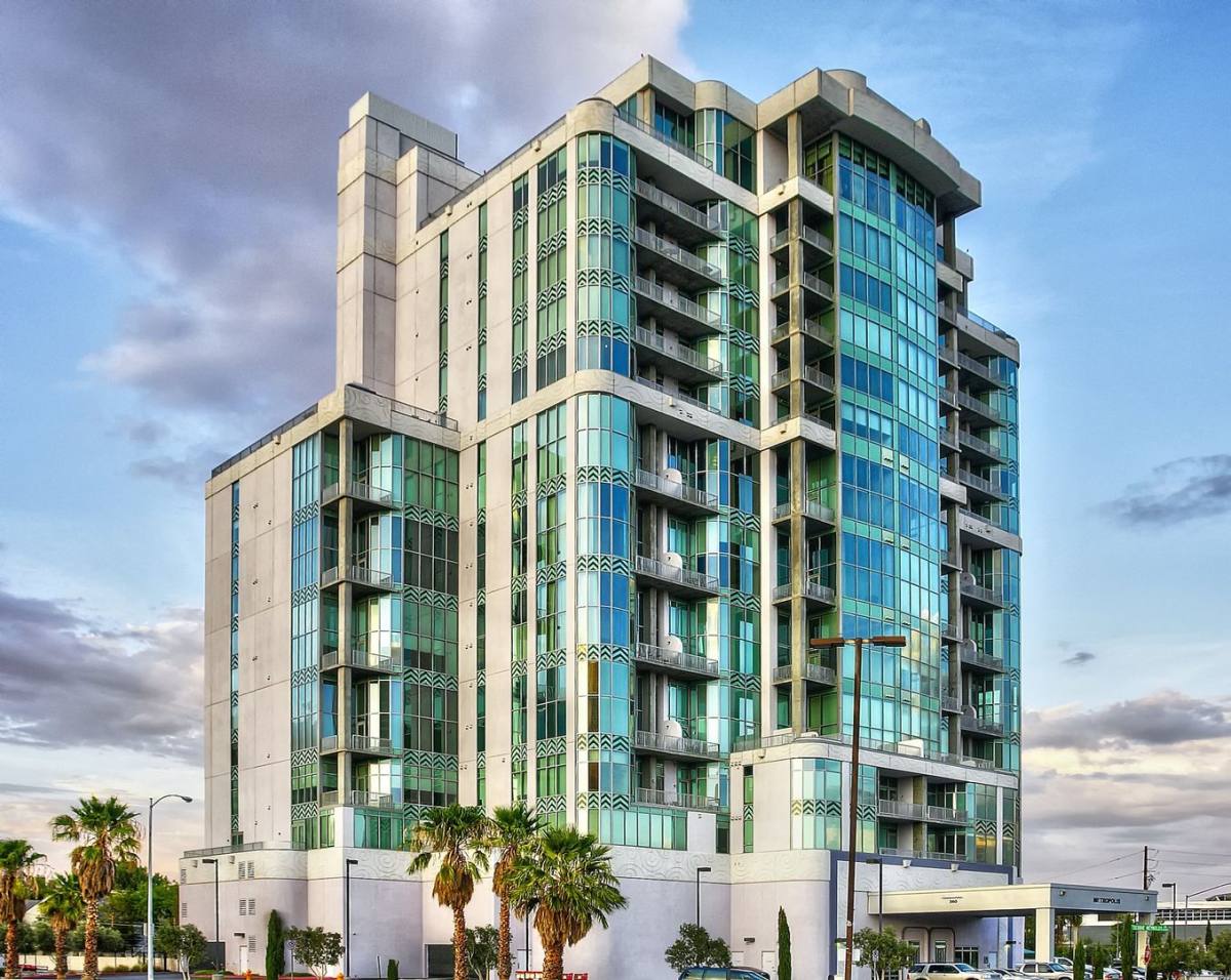 Apartment for rent at 360 E Desert Inn Rd, Las Vegas, NV 89109