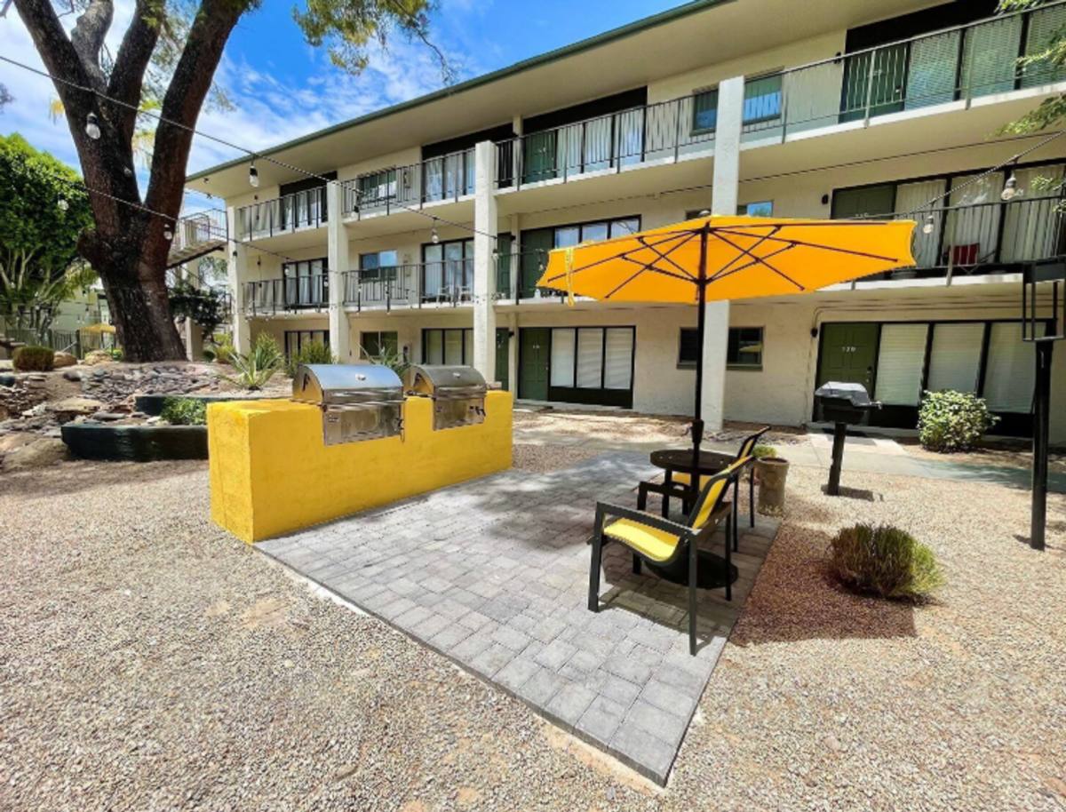 Apartment for rent at 6201 N 16th St, Phoenix, AZ 85016