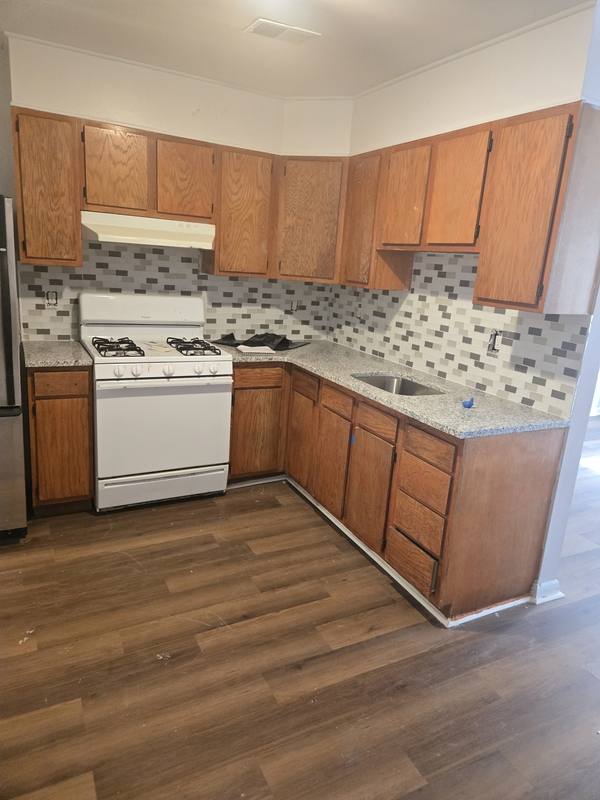 Apartment for rent at 881 N 41st St, Philadelphia, PA 19104