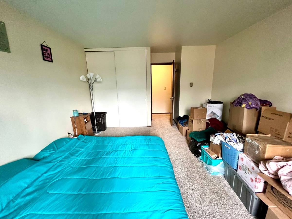 Apartment for rent at 11060 W Janesville Rd, Hales Corners, WI 53130